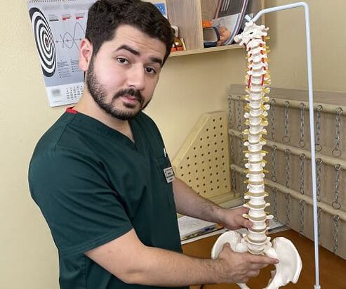 If you have lower back pain, you should see a general practitioner or a neurologist. 